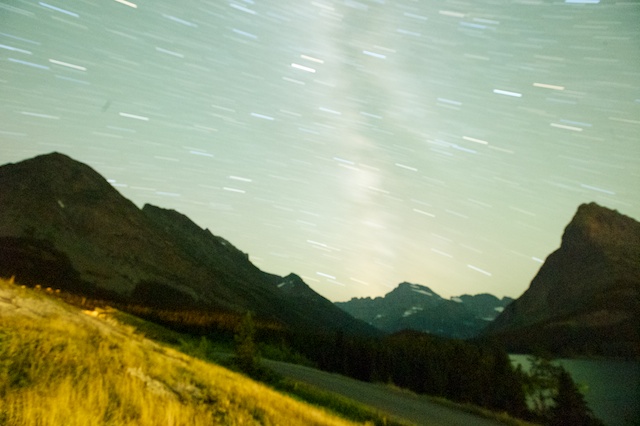 Many Glaciers Lodge 021.jpg