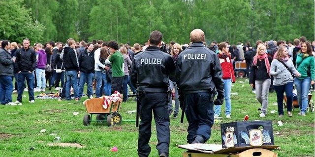 Vatertag-So-beugen-Stadt-und-Polizei-Exzessen-vor_big_teaser_article.jpg