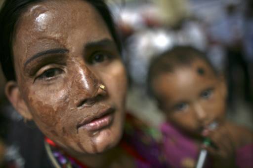 Images-violencewomen-0015.jpg